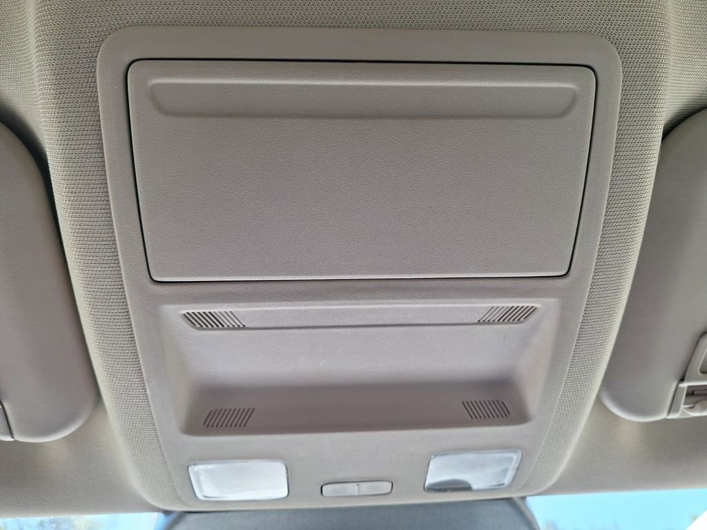 Used 2020 Ford Escape SEL image 19