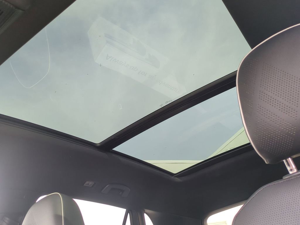 New 2026 Volkswagen Atlas Cross Sport SEL Premium R-Line image 15