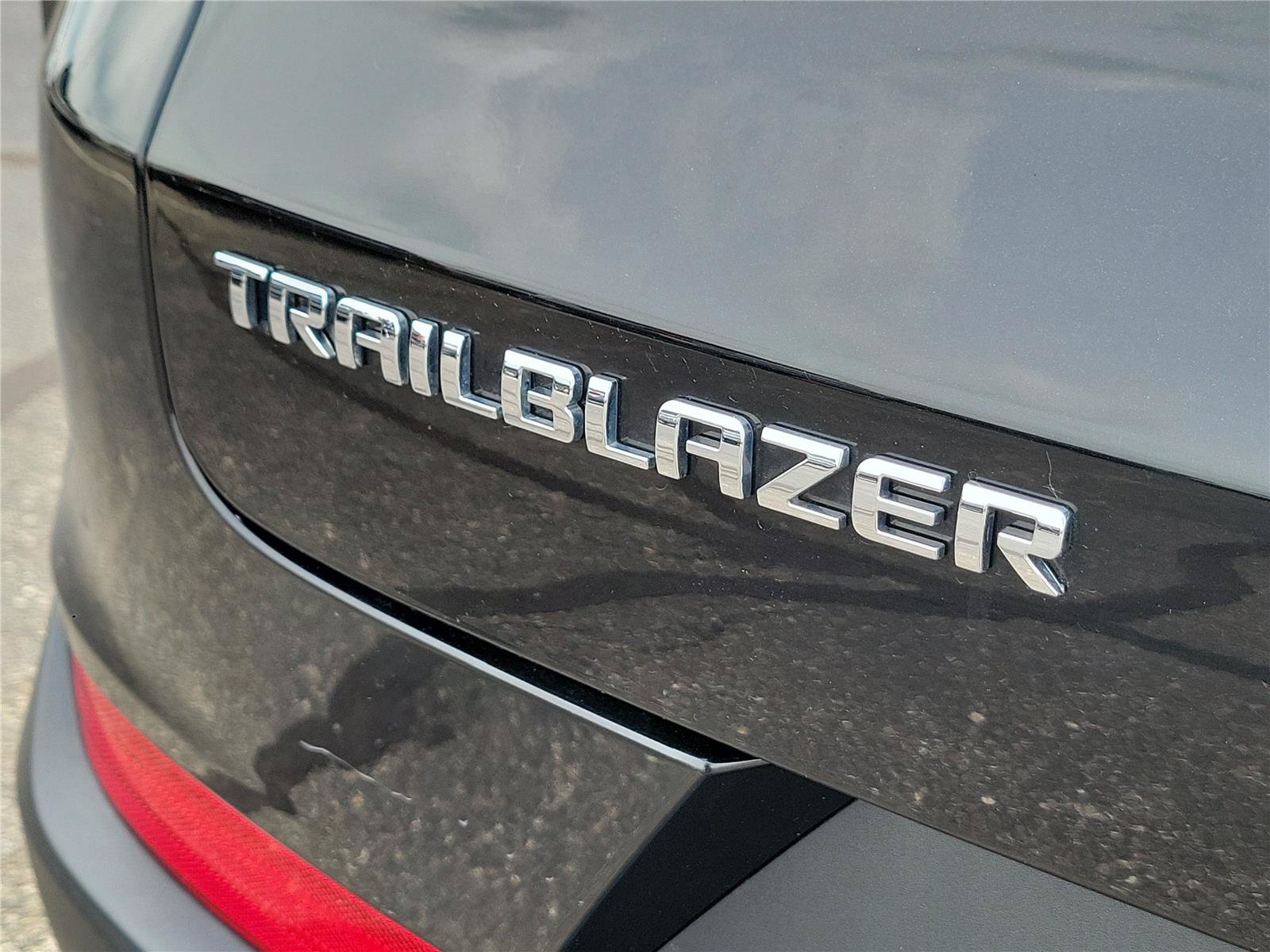 Used 2023 Chevrolet TrailBlazer LS FWD image 7