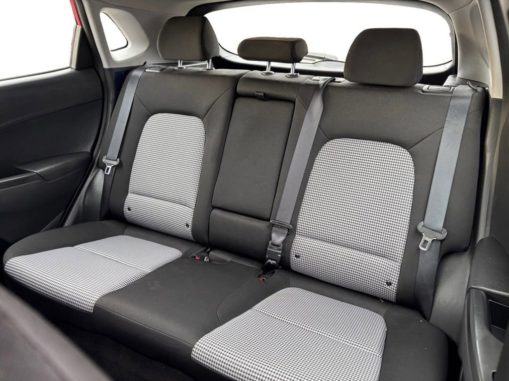 Used 2021 Hyundai Kona SE image 21