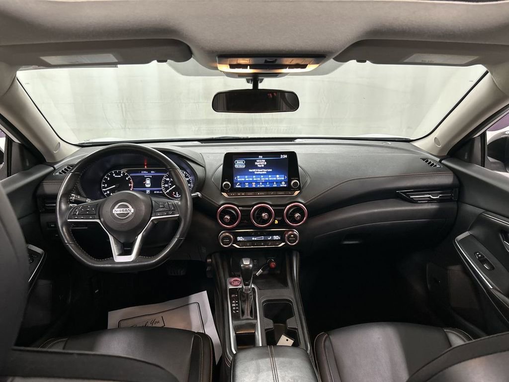 Used 2023 Nissan Sentra SR w/ SR Premium Package FWD image 18