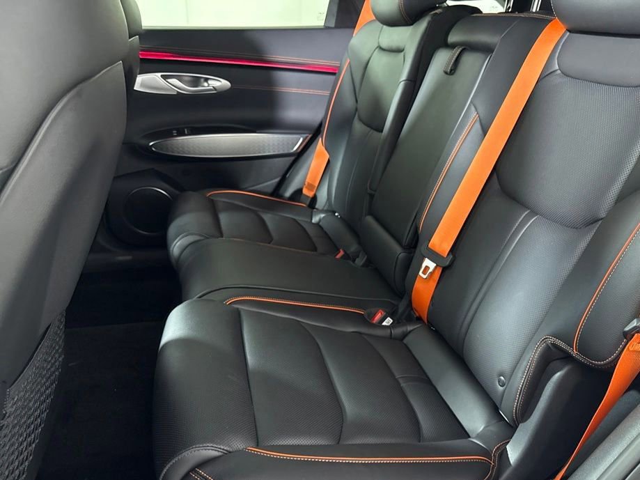 New 2026 Genesis GV70 2.5T Sport Prestige image 15