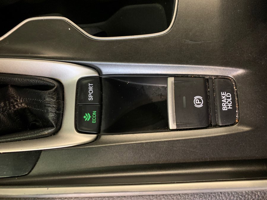 Used 2020 Honda Accord Sport image 41