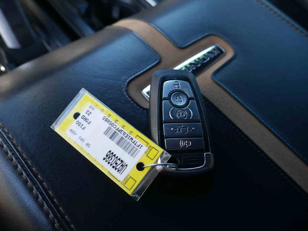 Used 2023 Ford F150 Platinum image 42