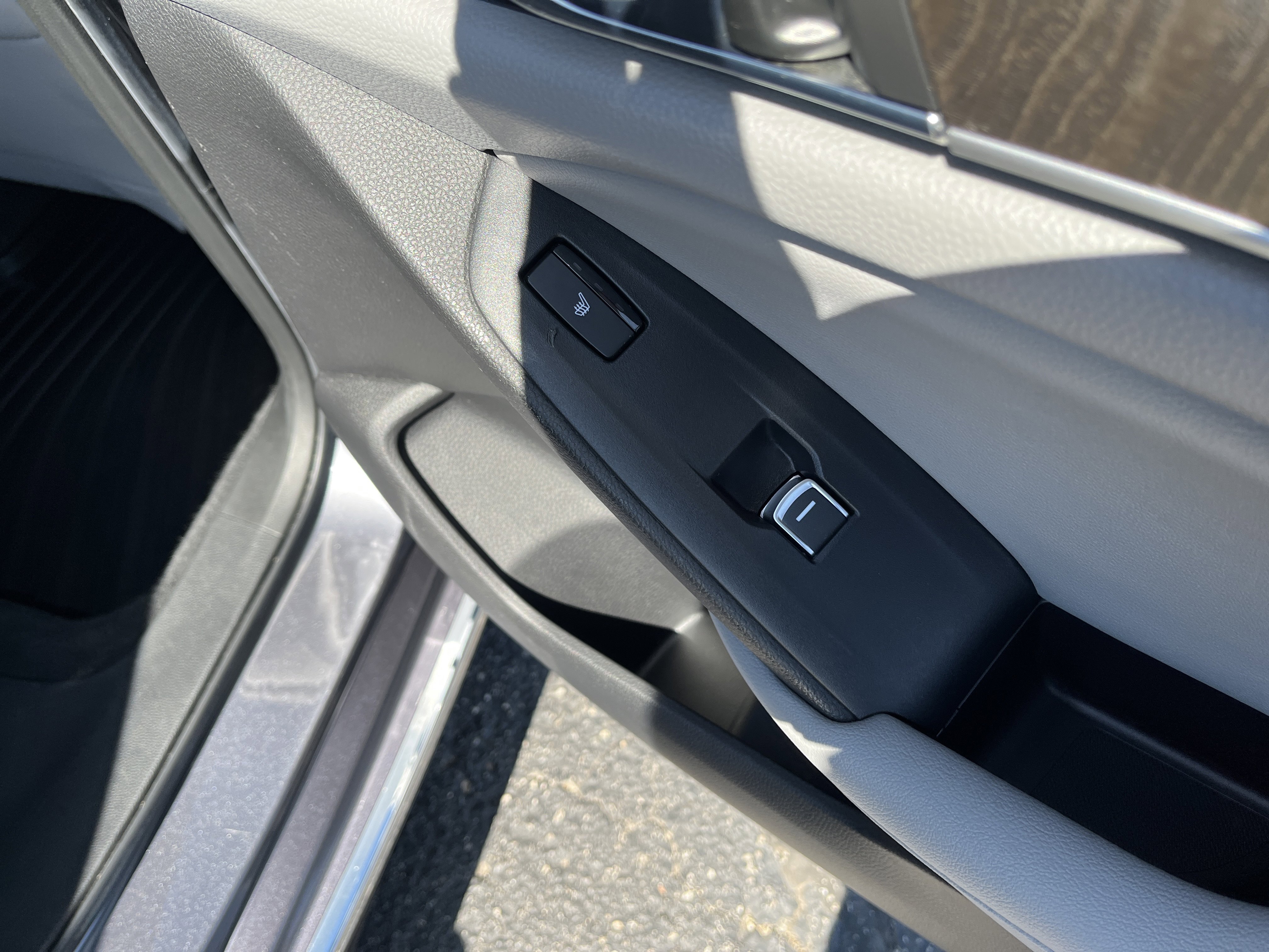 Used 2020 Honda Accord Touring image 16