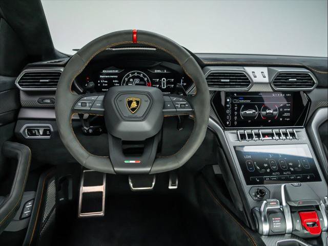 Used 2024 Lamborghini Urus Performante AWD/4WD image 26