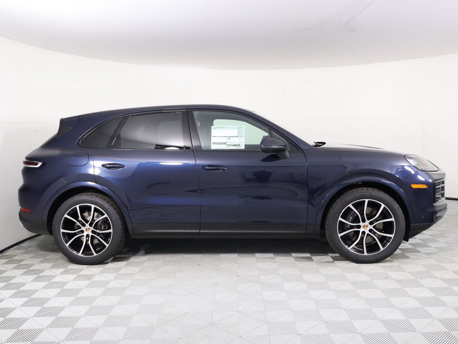New 2026 Porsche Cayenne AWD/4WD image 8