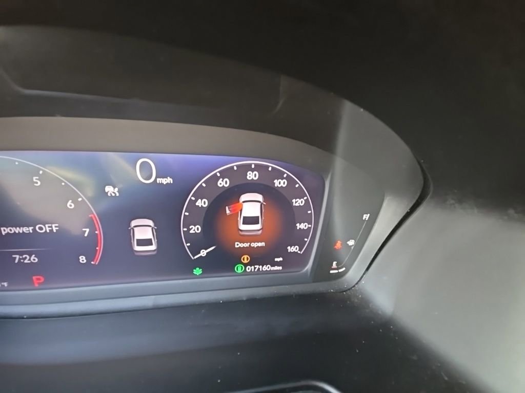 Used 2025 Honda Accord SE image 14