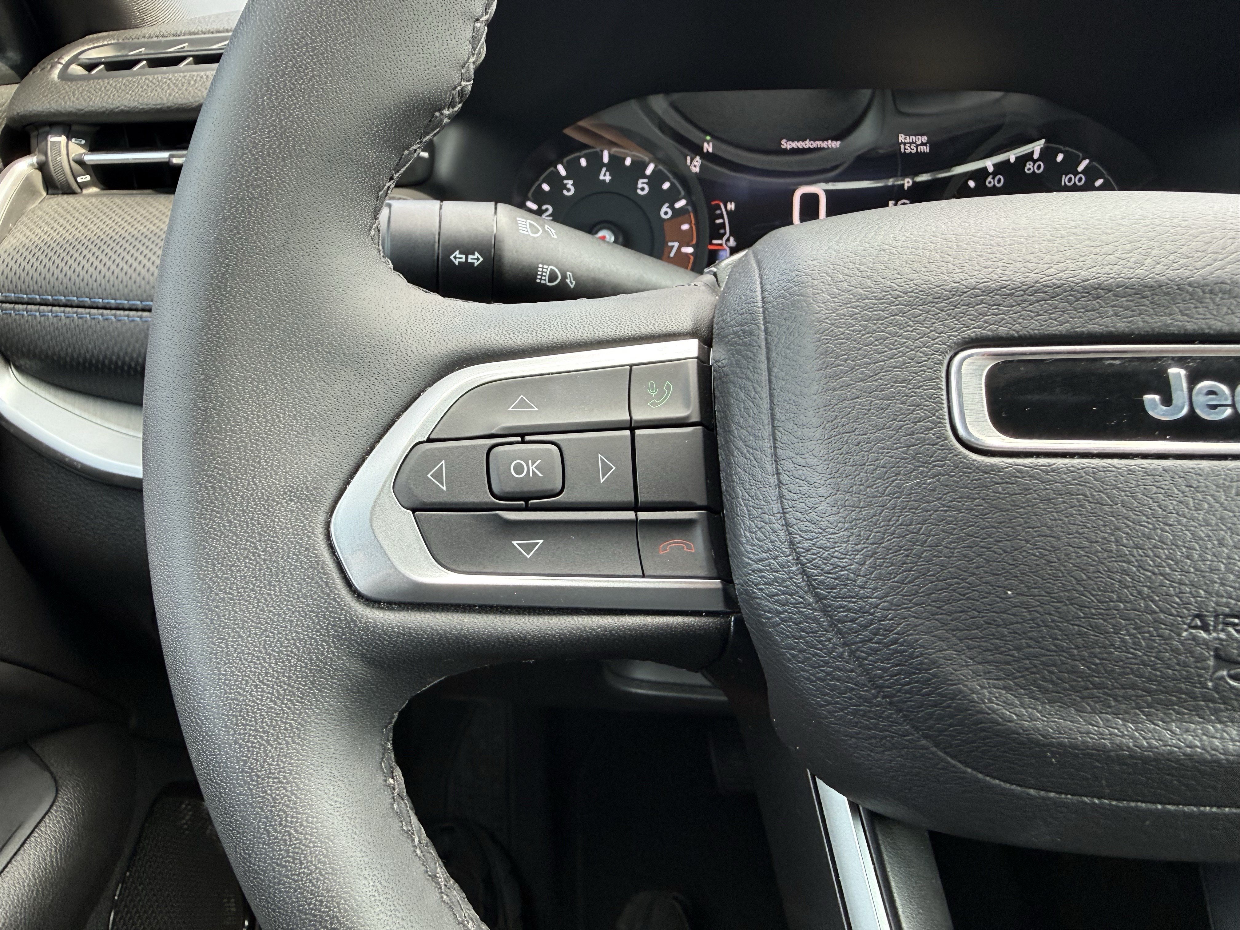 Used 2026 Jeep Compass Limited AWD/4WD image 18