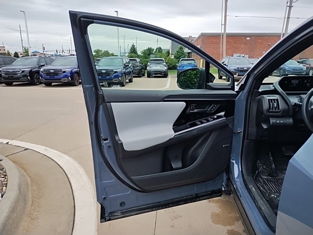Certified 2023 Subaru Solterra AWD image 17