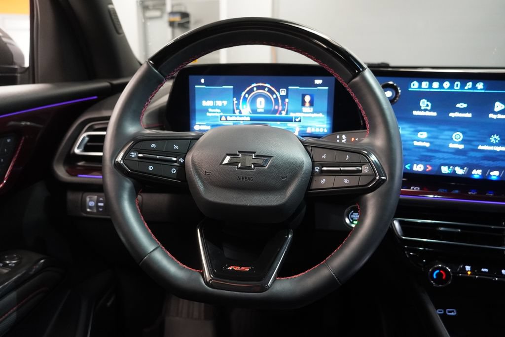 Used 2025 Chevrolet Traverse RS w/ LPO, Floor Liner Package AWD/4WD image 20
