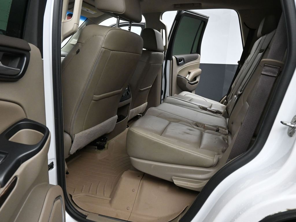 Used 2017 GMC Yukon SLT image 29