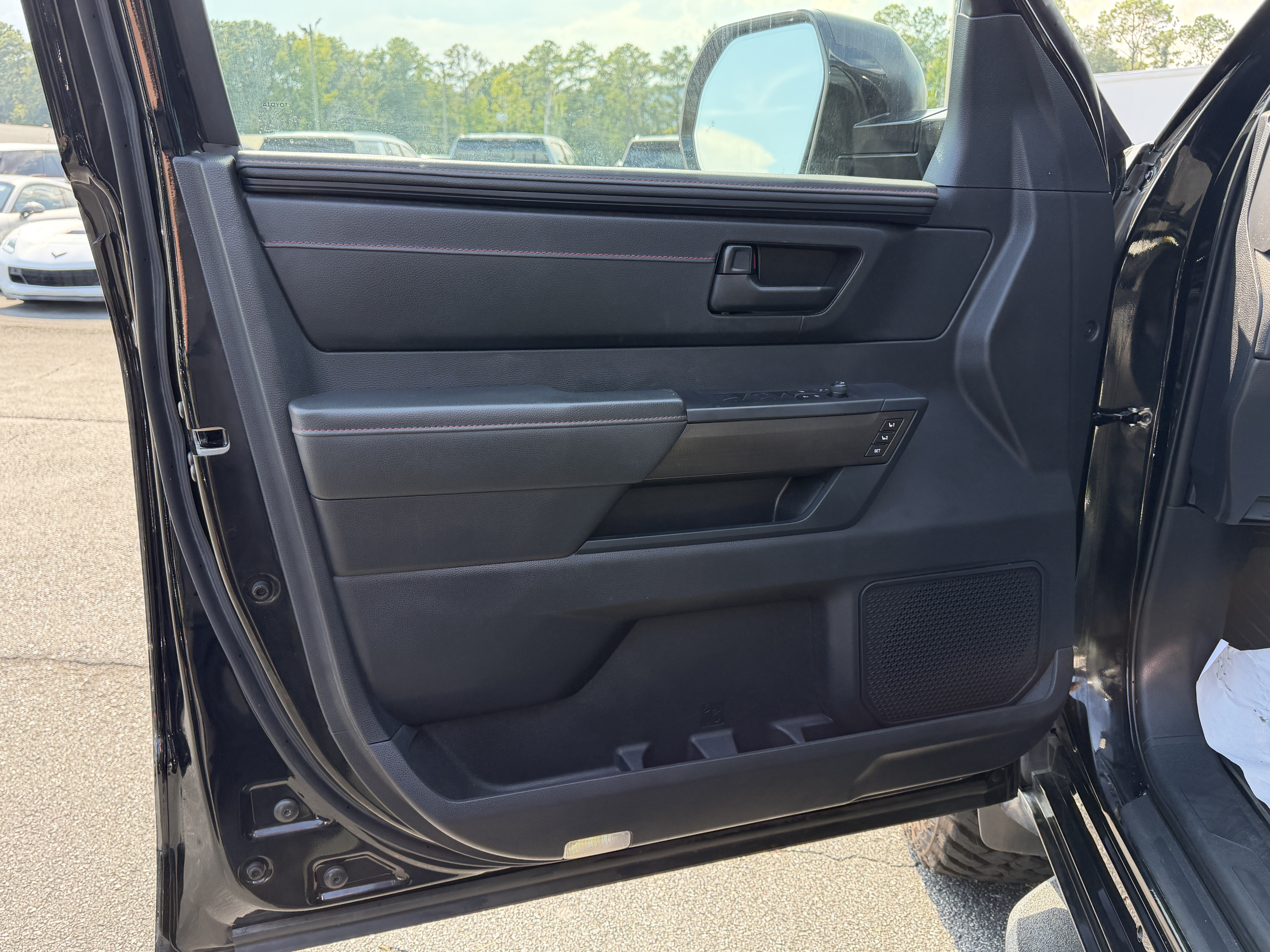 Used 2022 Toyota Tundra TRD Pro AWD/4WD image 14