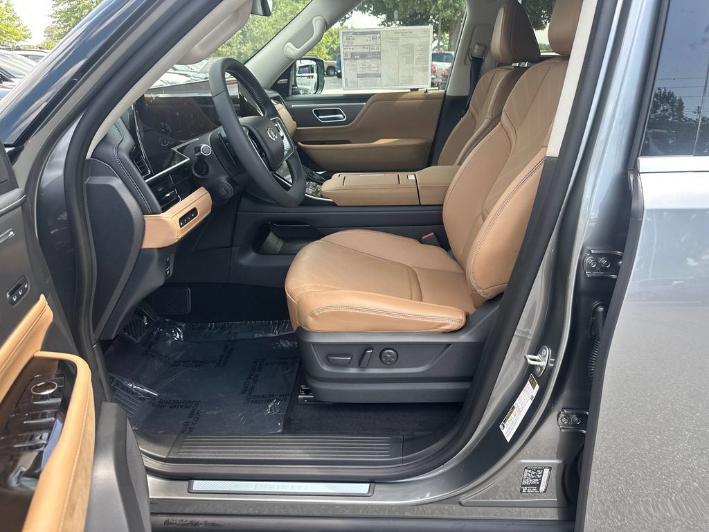 New 2027 INFINITI QX80 Luxe w/ Cargo Package RWD image 9