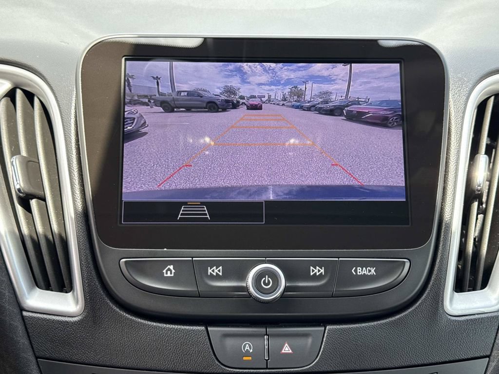 Used 2024 Chevrolet Malibu LT FWD image 23