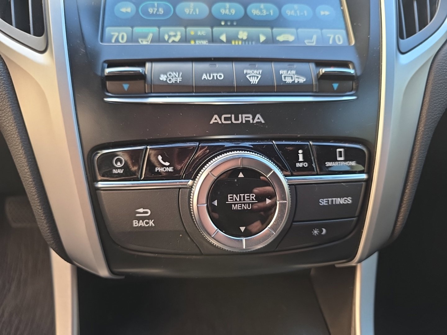Used 2018 Acura TLX w/ Technology & A-SPEC Package FWD image 16