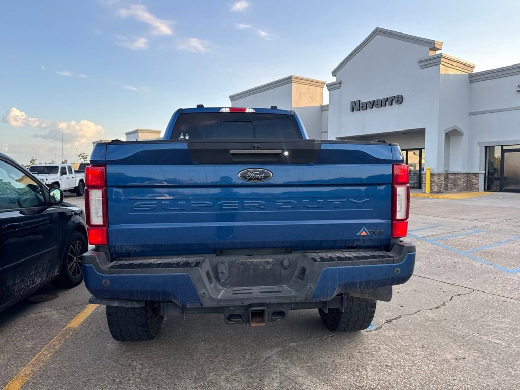Used 2022 Ford F250 Lariat w/ Black Appearance Package AWD/4WD image 15