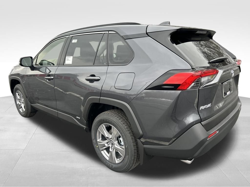 New 2025 Toyota RAV4 LE image 3