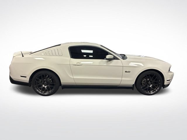Used 2011 Ford Mustang GT Premium w/ Security Pkg RWD image 6