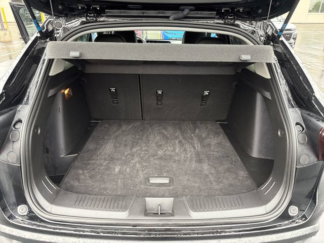 Certified 2024 Chevrolet Trax LT FWD image 22