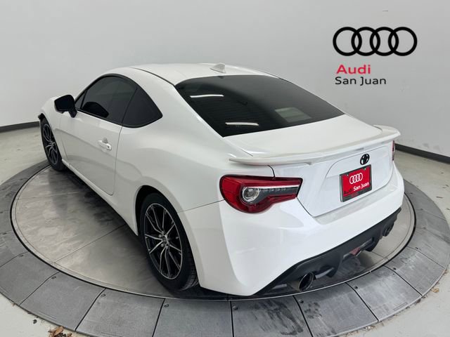 Used 2017 Toyota 86 RWD image 39