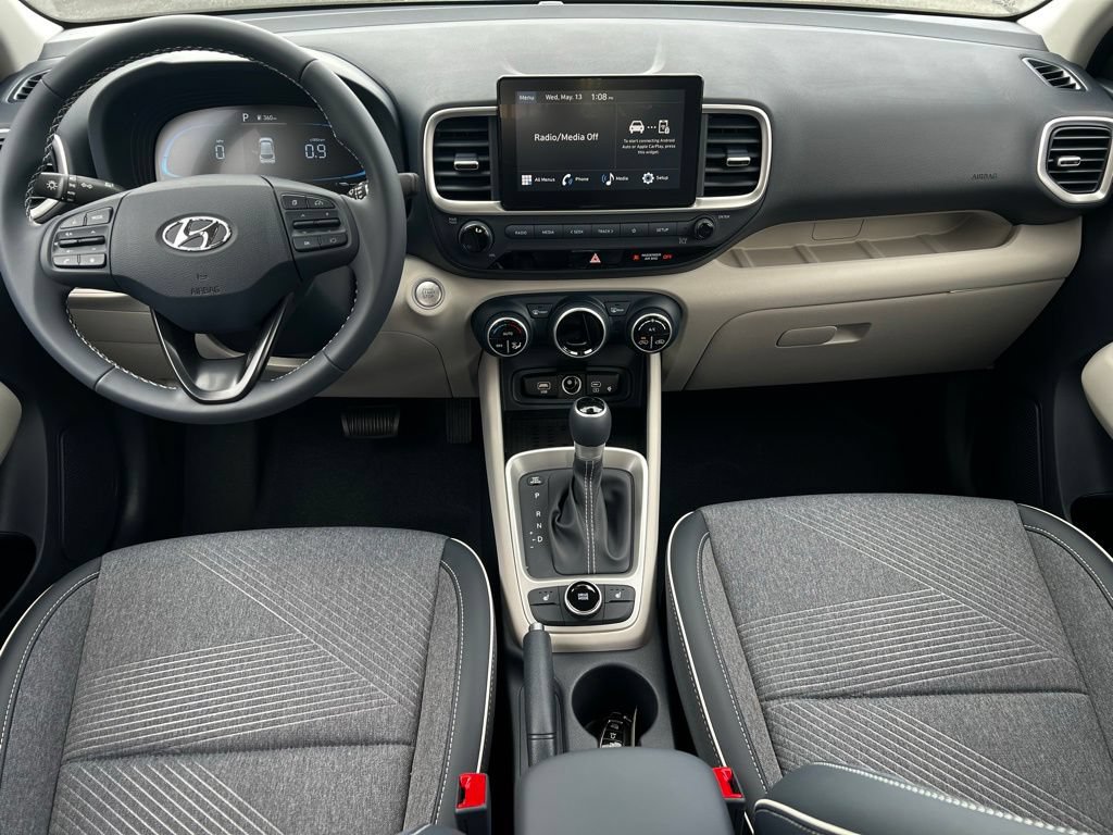 New 2026 Hyundai Venue SEL FWD image 33