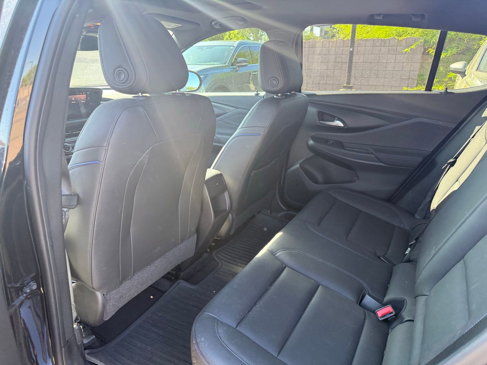 Used 2024 Buick Envista Sport Touring w/ Convenience I Package image 11