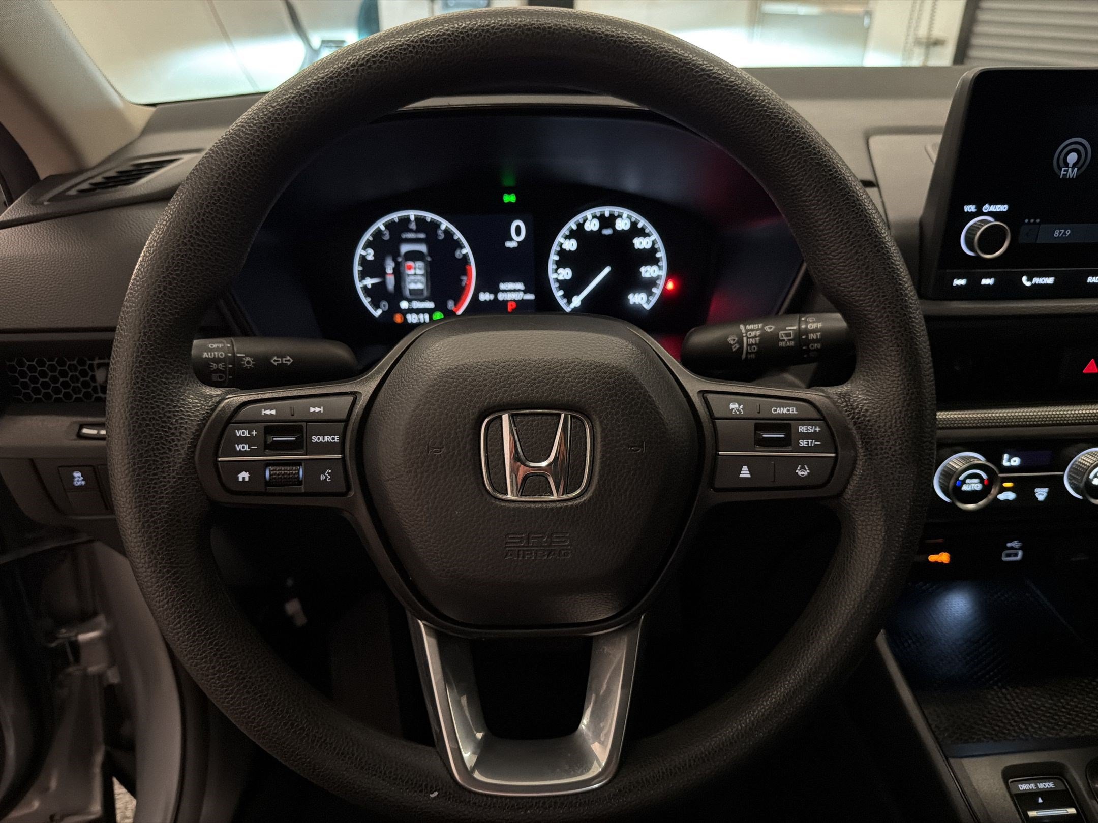 Used 2025 Honda CR-V LX image 11