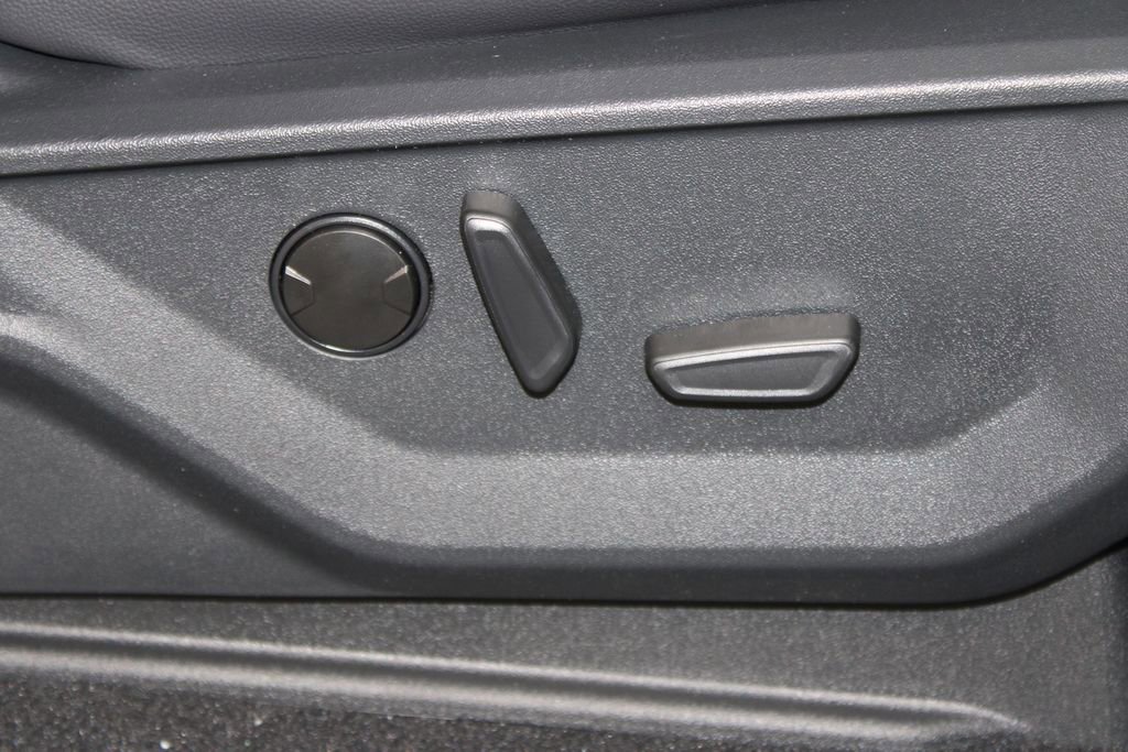 New 2025 Ford F250 Lariat w/ Lariat Ultimate Package image 28