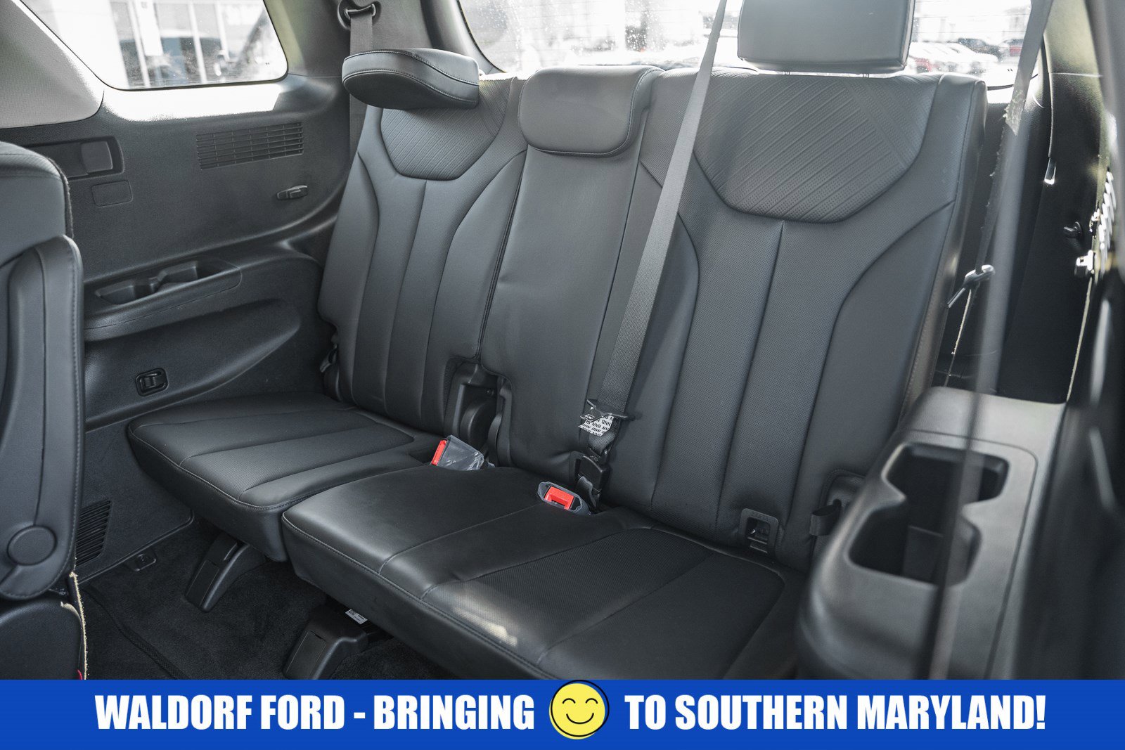 Used 2024 Hyundai Palisade SEL image 32