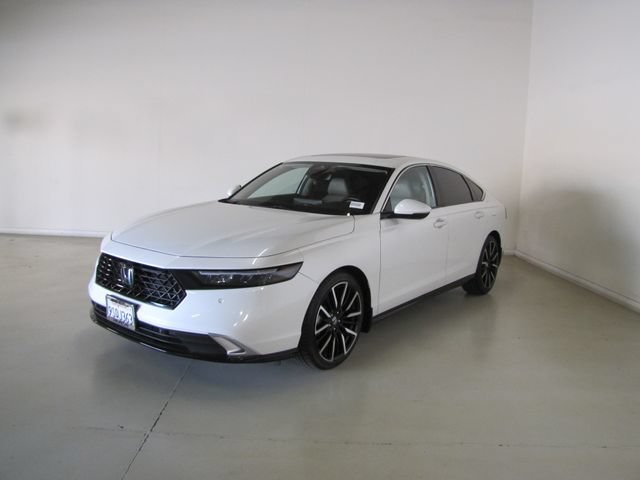Certified 2025 Honda Accord Touring image 1