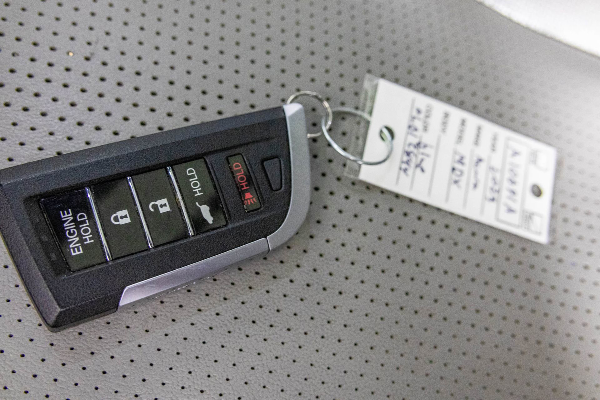 Used 2023 Acura MDX SH-AWD w/ Advance Package image 38