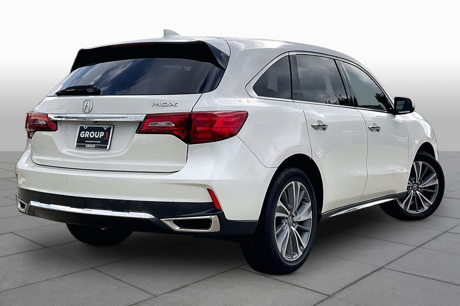 Used 2017 Acura MDX FWD w/ Technology Package image 11