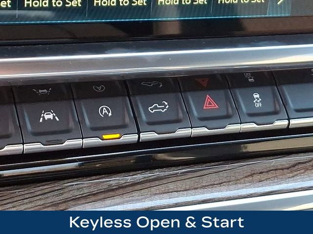 Used 2025 Chevrolet Silverado 1500 LT Trail Boss w/ LPO, Dark Essentials Package image 28