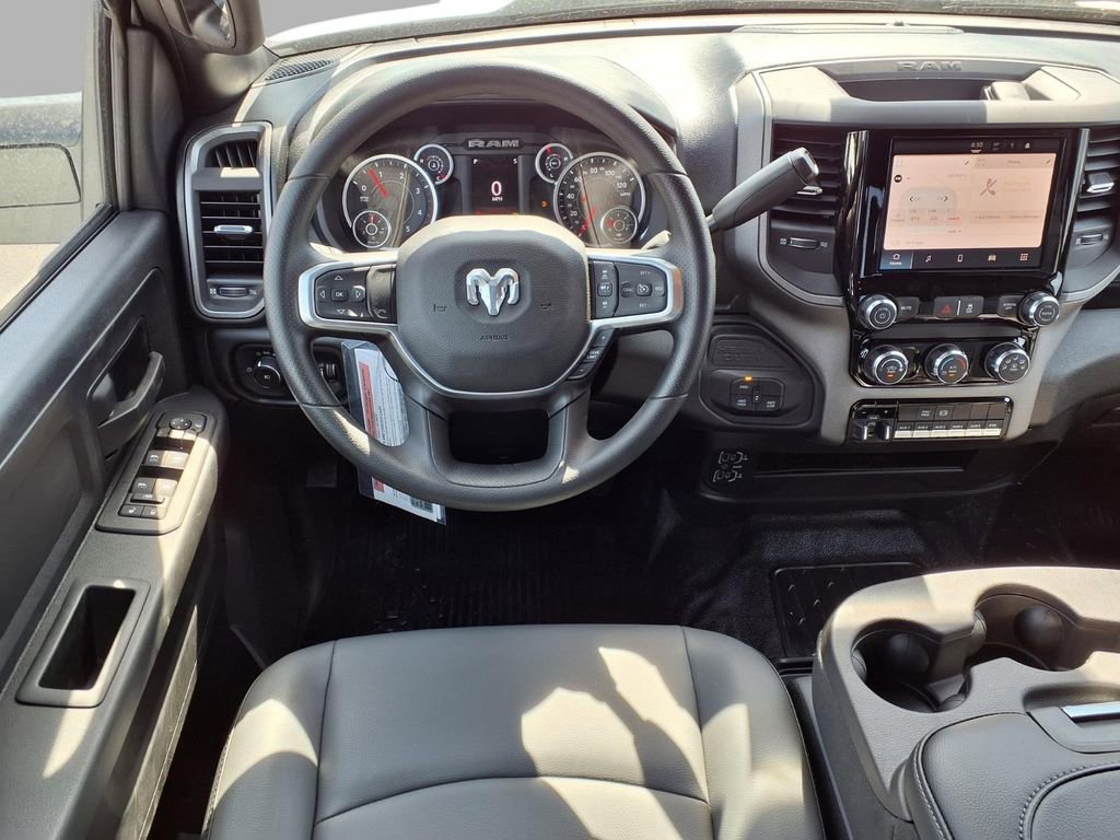 New 2026 RAM 5500 Tradesman AWD/4WD image 4