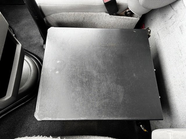 Used 2012 Ford E-250 and Econoline 250 image 9