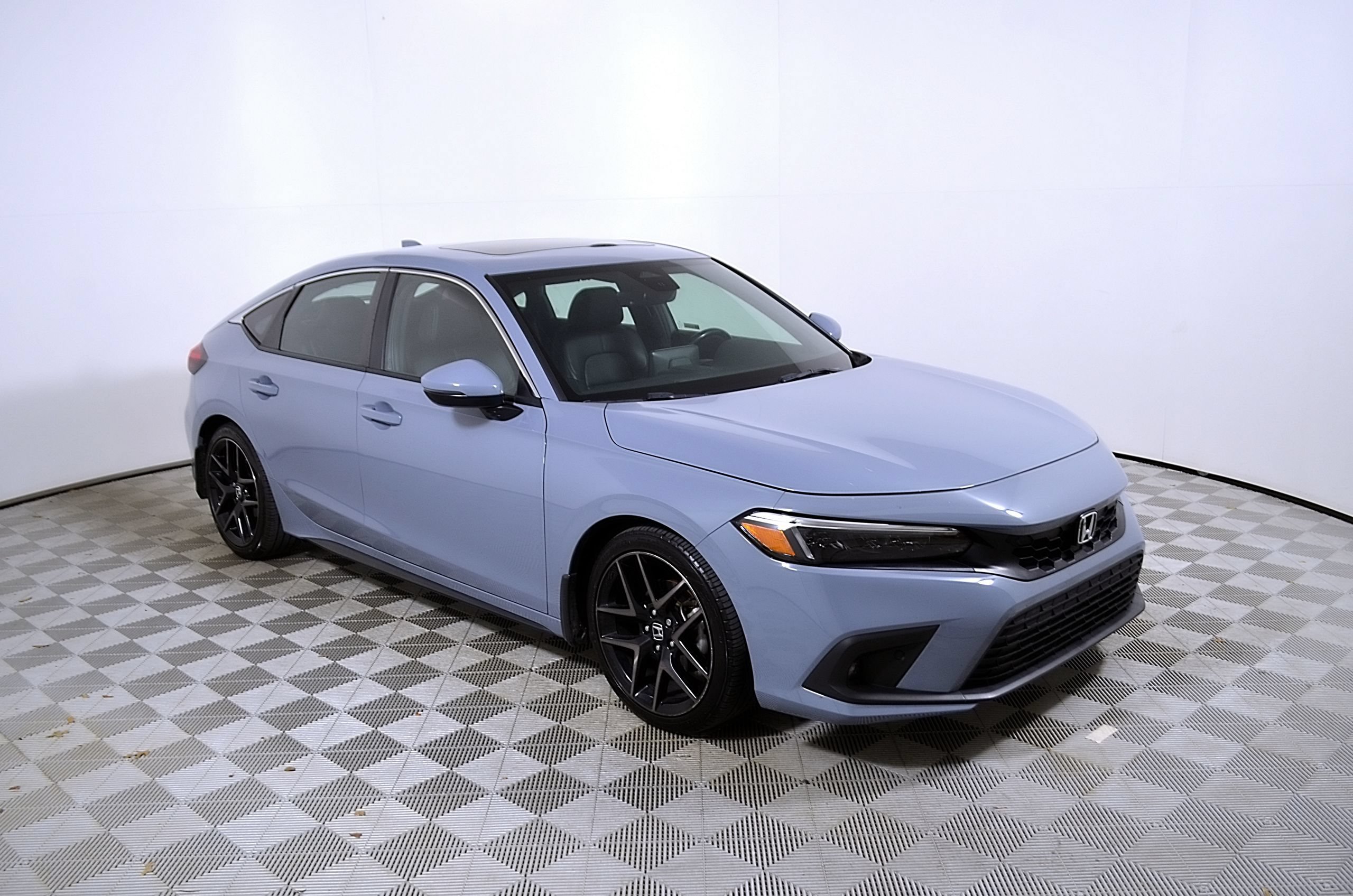 Used 2024 Honda Civic Sport Touring image 6