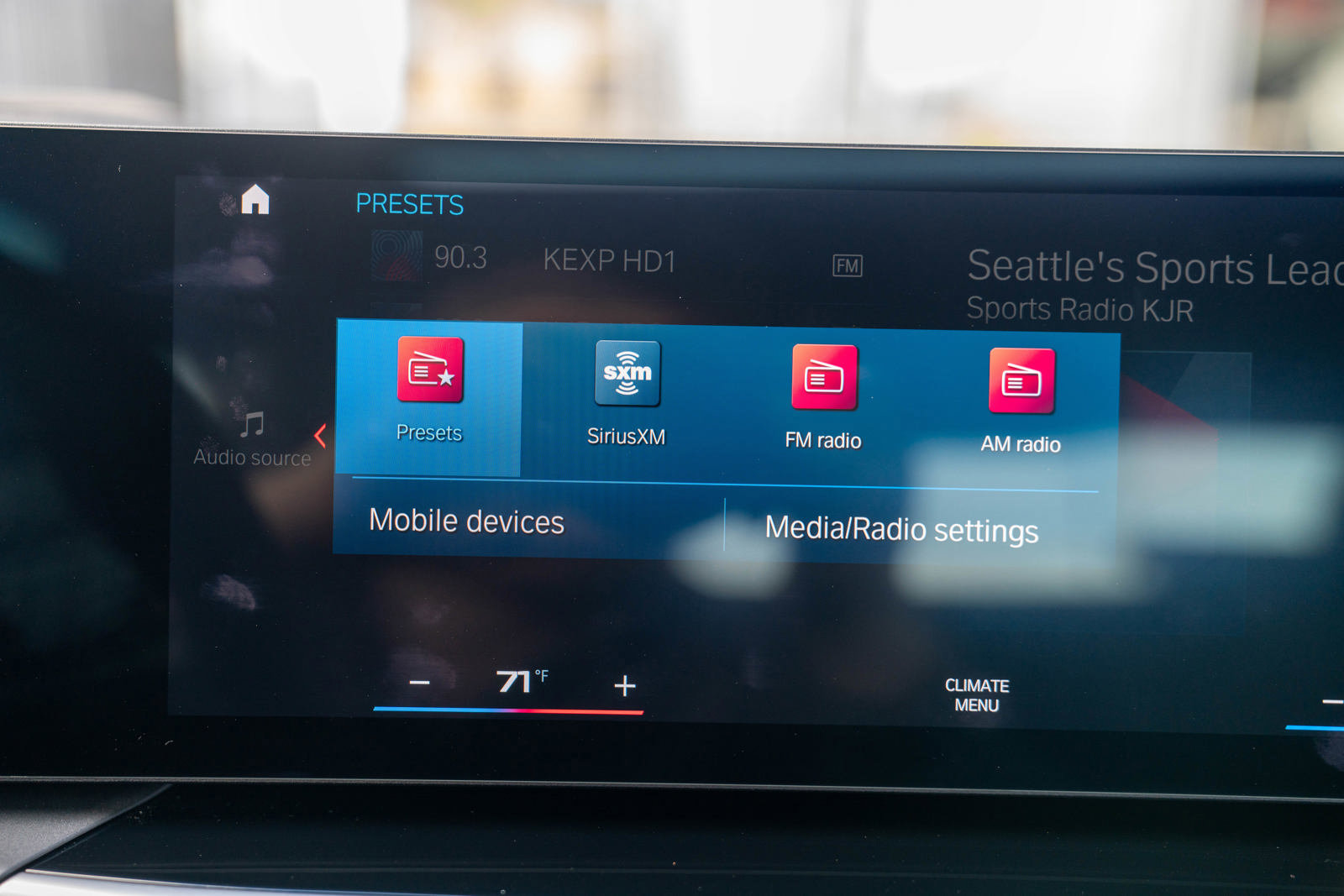 Used 2024 BMW M2 w/ Lighting Package image 27