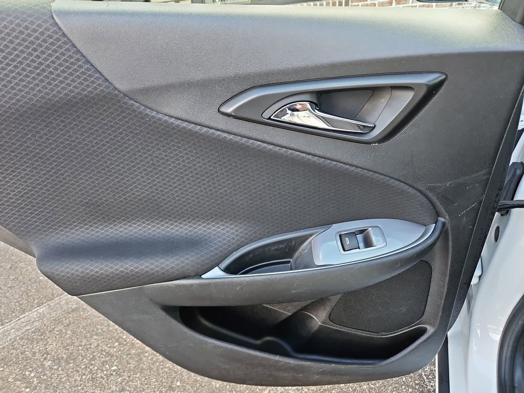 Used 2024 Chevrolet Malibu LT image 28