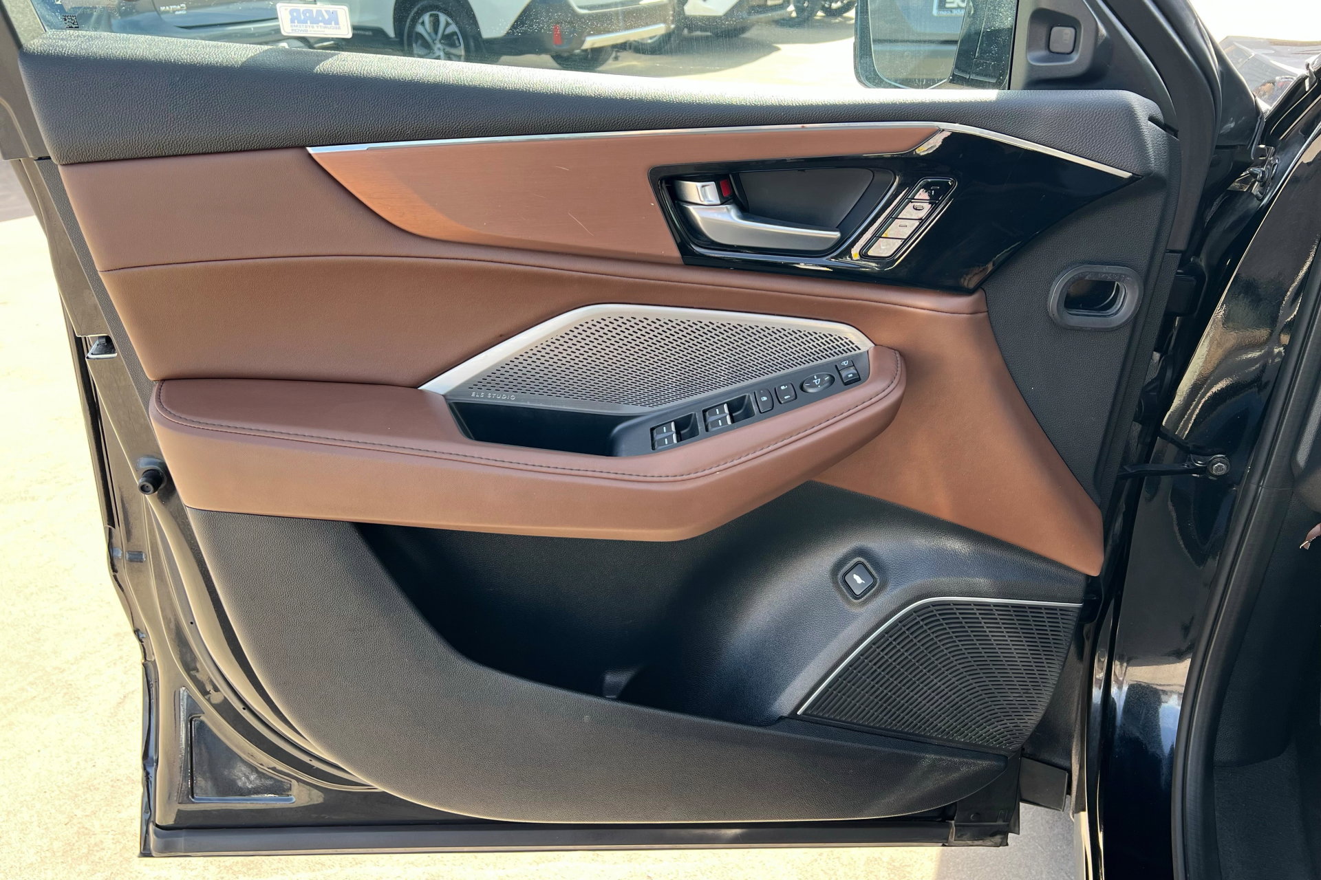 Used 2023 Acura MDX FWD w/ Technology Package image 14