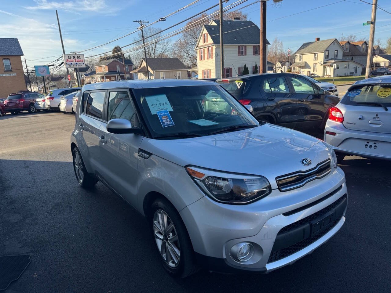 Used 2017 Kia Soul + FWD image 7