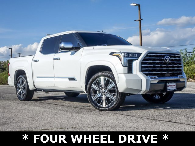 Used 2023 Toyota Tundra Capstone image 2