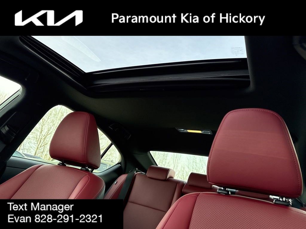 Used 2025 Lexus IS 350 F Sport image 33