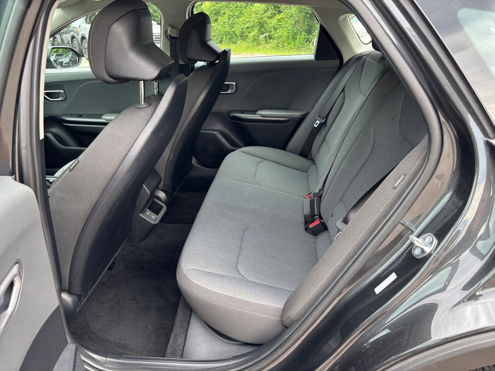 Used 2025 Kia K4 FWD image 24
