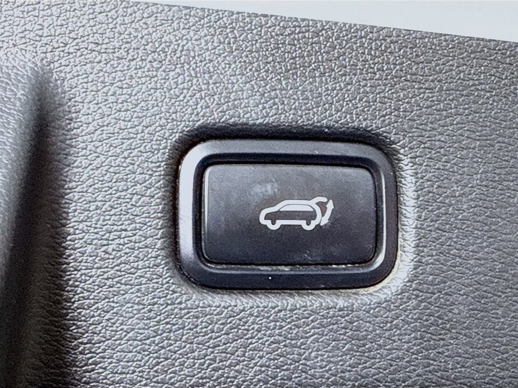 Used 2022 Kia Telluride EX w/ EX Premium Package image 32