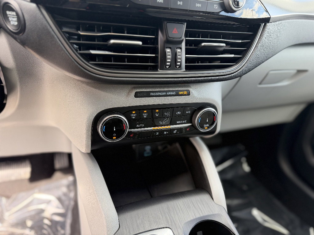 Certified 2023 Ford Escape Active image 16