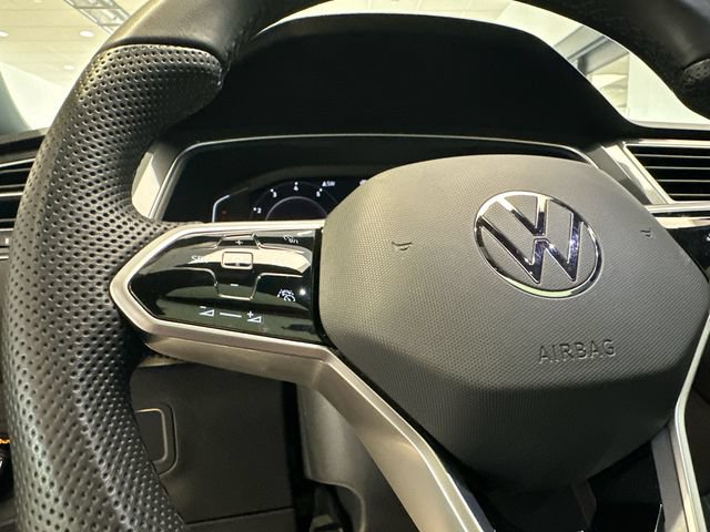 Used 2022 Volkswagen Tiguan SEL R-Line AWD/4WD image 24