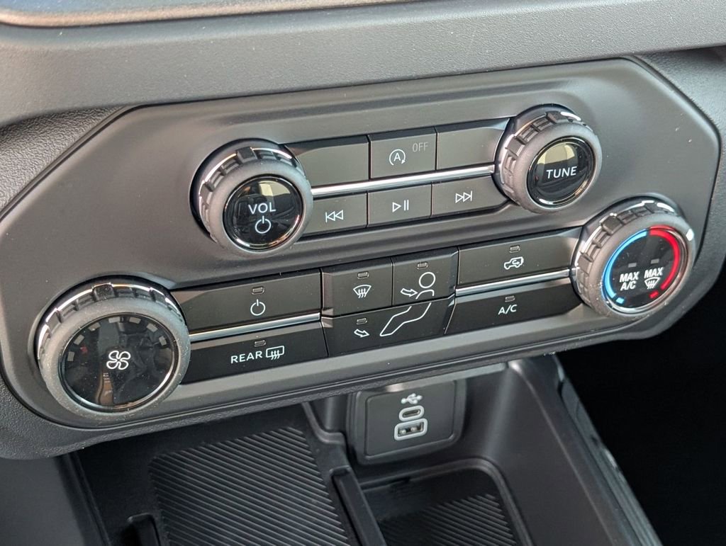 New 2026 Ford Bronco Big Bend AWD/4WD image 36