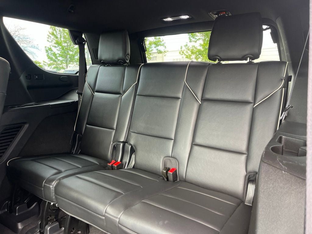 Used 2023 Cadillac Escalade Sport w/ LPO, ONYX Package AWD/4WD image 18
