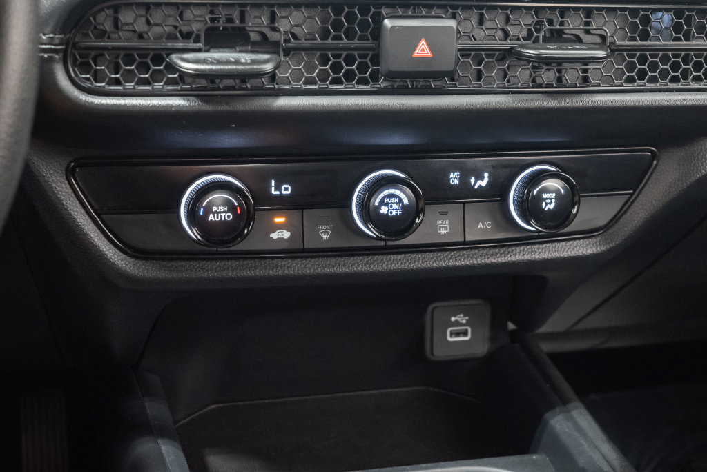 Used 2025 Honda HR-V LX image 21